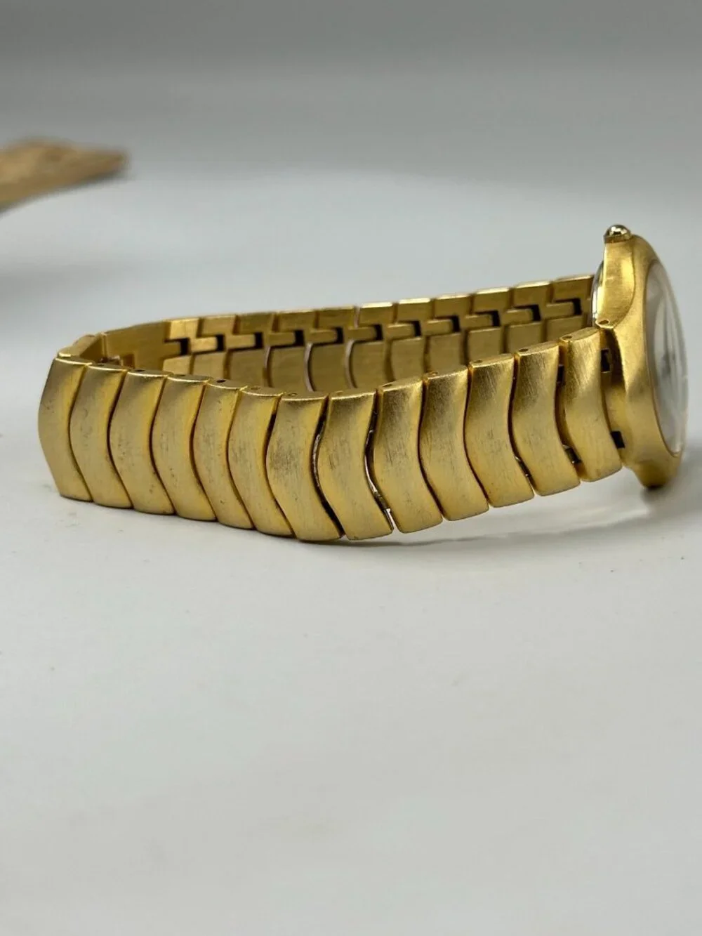 Vintage St. Marin Women Watch Matte Gold Tone Bracelet 30MM Dial New Battery